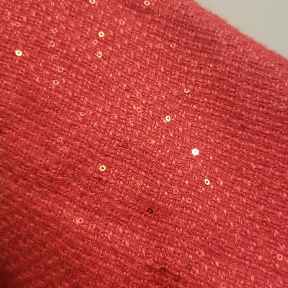 Glitz & Glimmer NWT 54" Red Sequined Tree Skirt - Picture 2 of 7